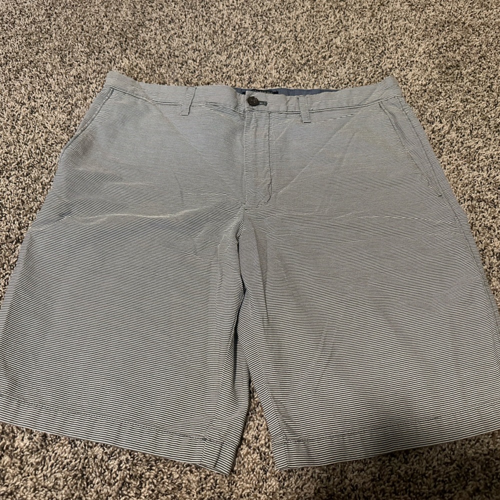 Banana republic Men's Gray Striped Shorts